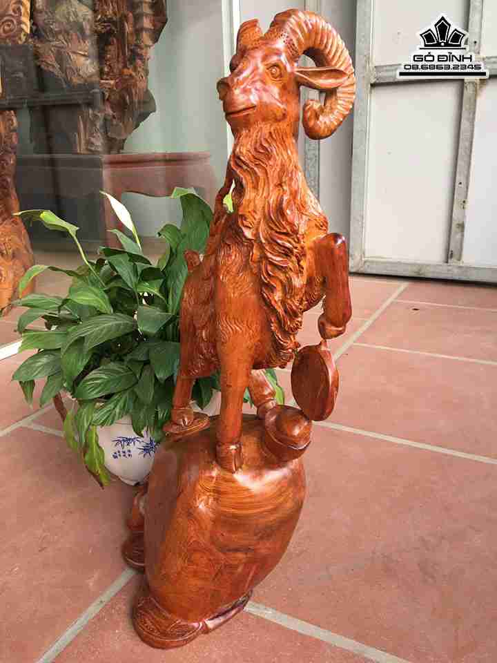 Tuong-De-Phu-Quy-Go-Dep