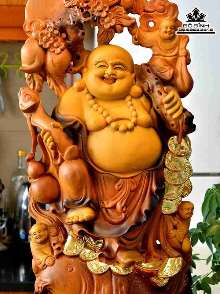 Tuong-Phat-Di-Lac-Cuoi-Ca-Chep-Tam-Phuc