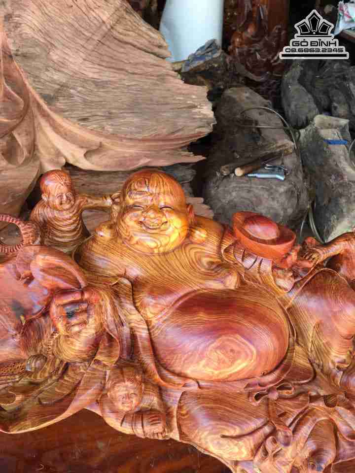 Tuong-Phat-Di-Lac-Ngu-Phuc-Go