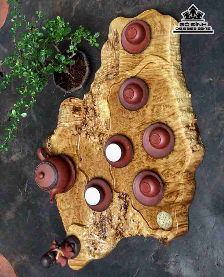 Khay-Tra-Nguyen-Khoi-Go-Nu-Khao