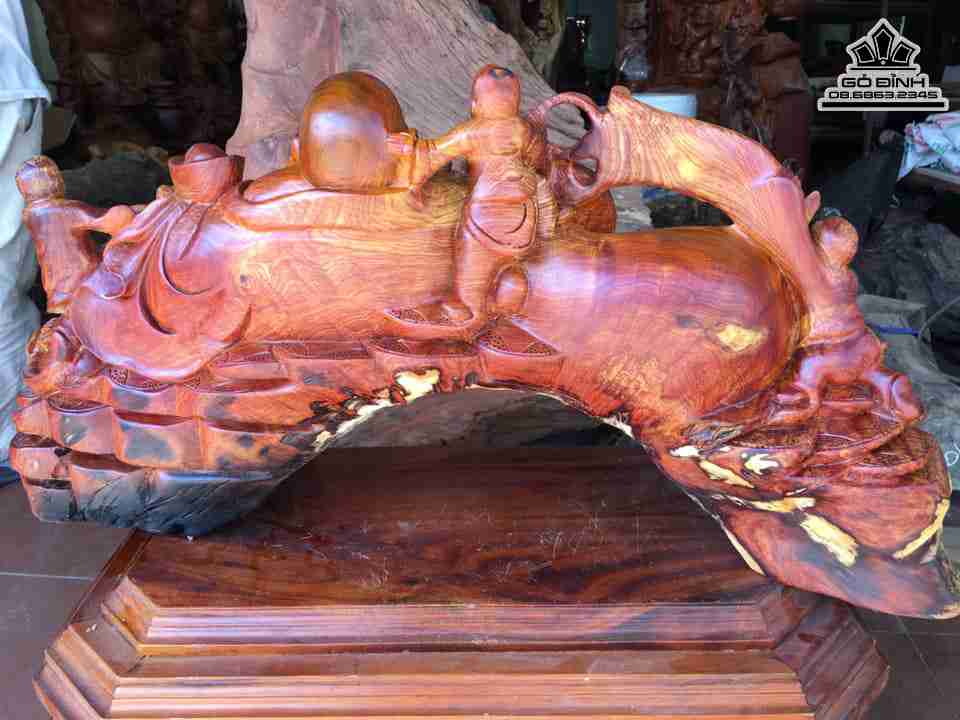 Tuong-Phat-Di-Lac-Ngu-Phuc-Go-Cam-Lai