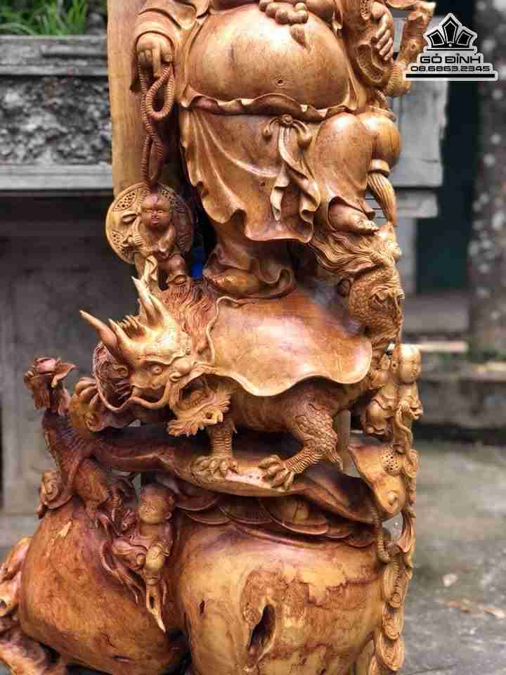 Tuong-Phat-Di-Lac-Dung-Long-Quy-Go-Sun-Huong