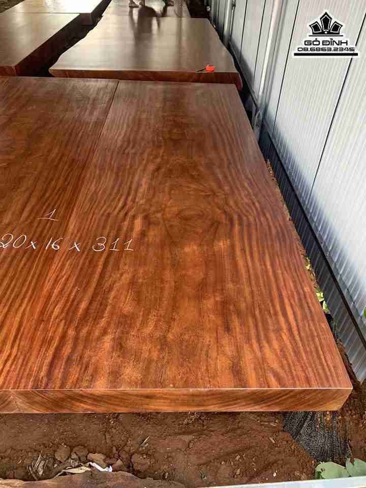 Sap-Go-2-Tam-Go-Cam-Hong-Nam-Phi