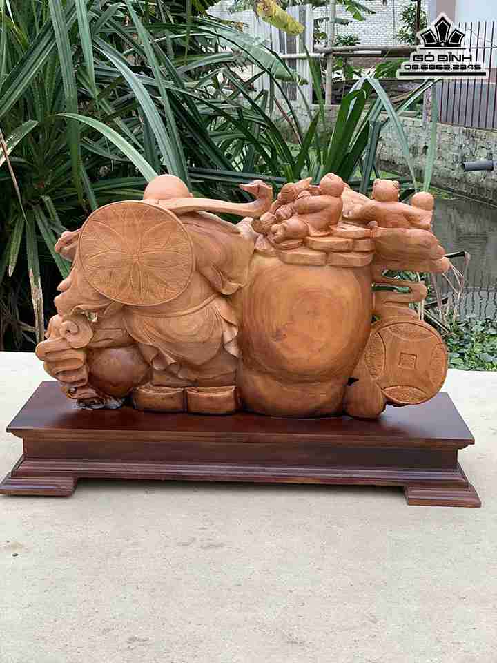 Tuong-Go-Phat-Di-Lac-Tam-Phuc-Dung-Chum-Tien