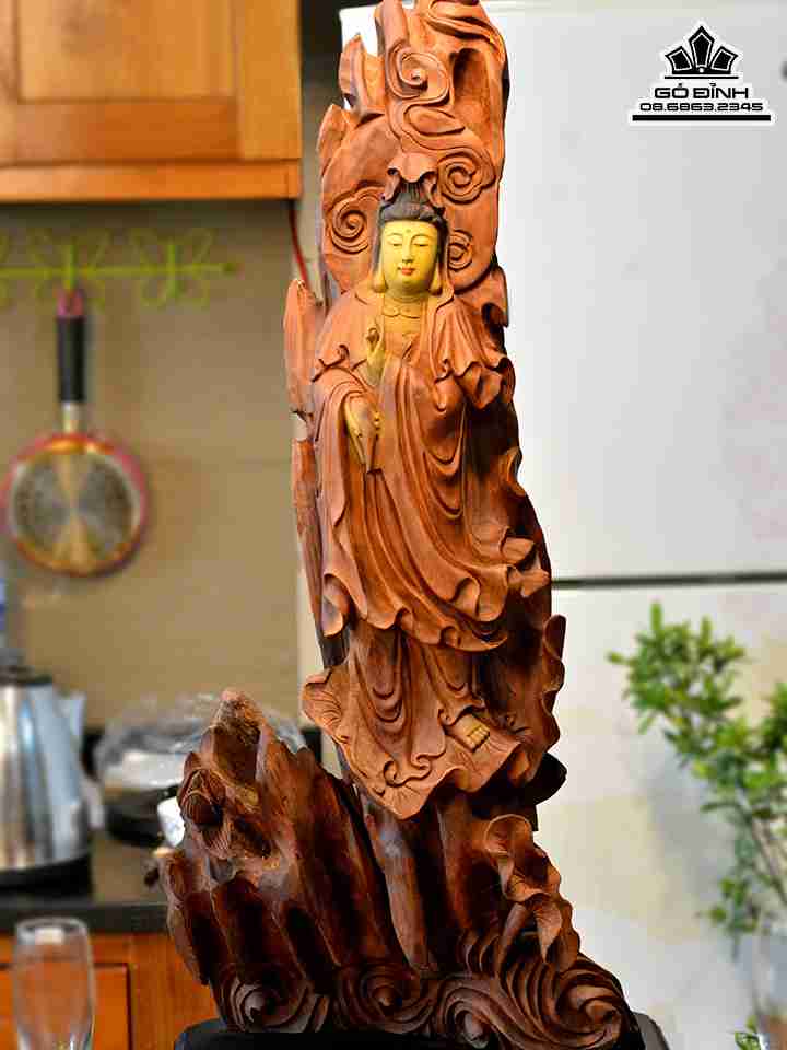 Tuong-Phat-Ba-Quan-Am-Go-Lua-Ngoc-Am