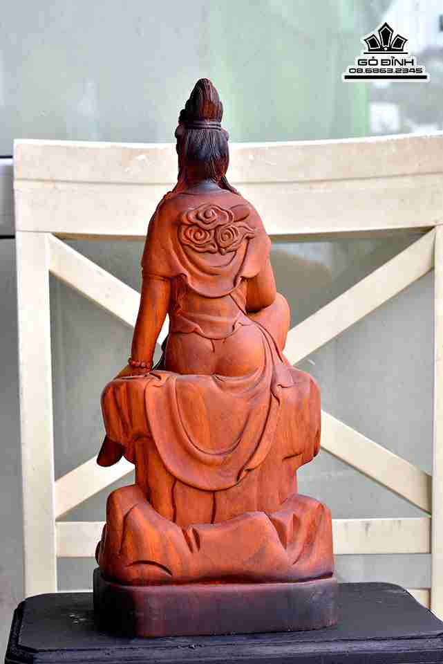 Tuong-Phat-Ba-Quan-Am-Go-Bach-Xanh