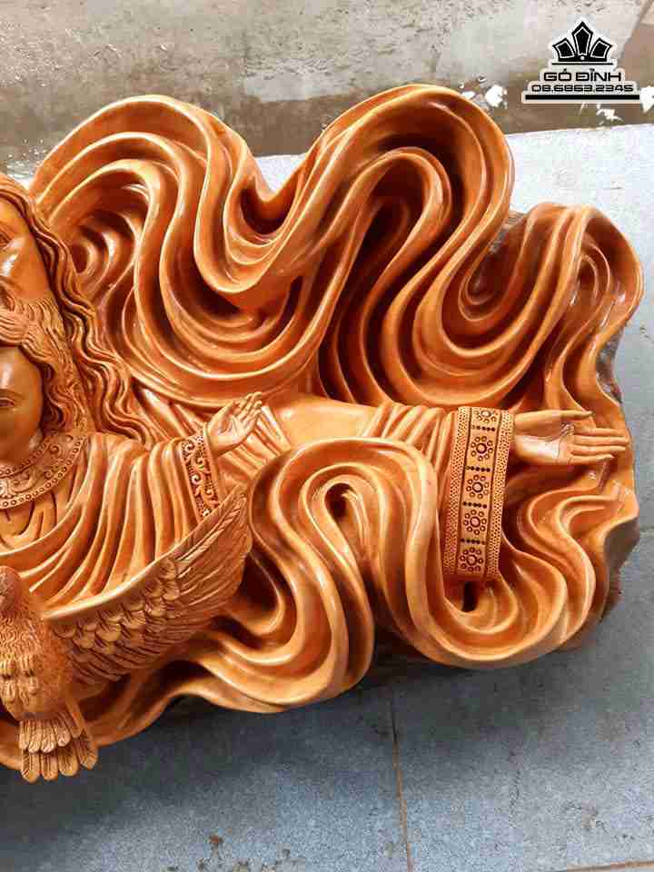 Tuong-Chua-Ba-Ngoi-Go