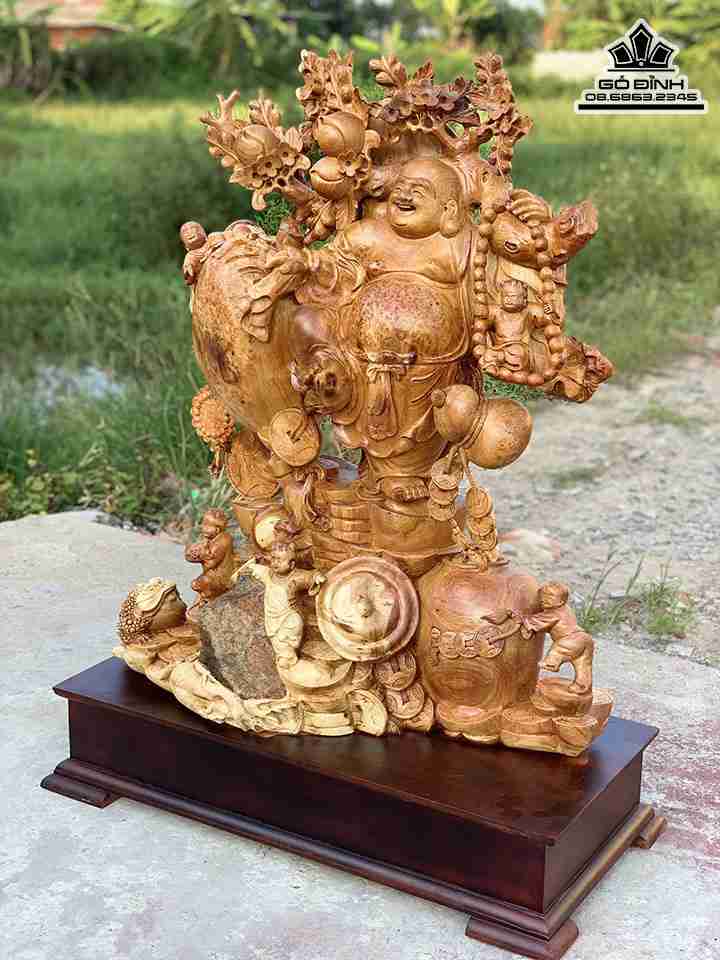 Tuong-Phat-Di-Lac-Vac-Canh-Dao-Tai-Loc-Go-Nu-Huong