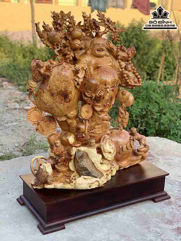 Tuong-Phat-Di-Lac-Vac-Canh-Dao-Tai-Loc-Go