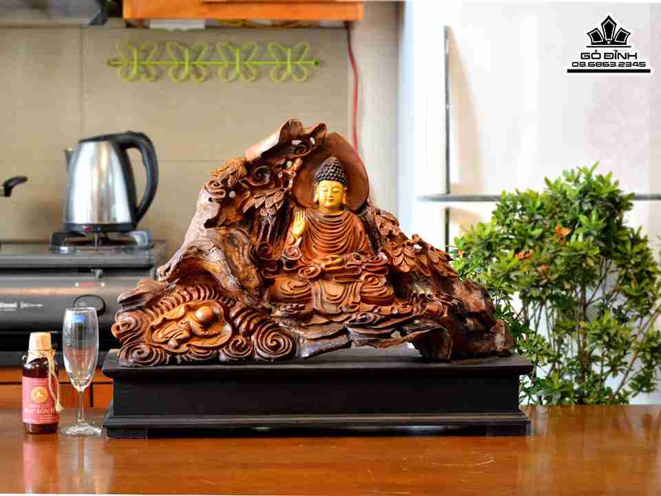 Tuong-Phat-To-Ngoi-Thien-Go-Bach-Xanh