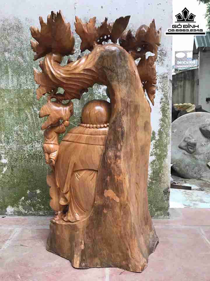 Tuong-Phat-Di-Lac-Dung-Go