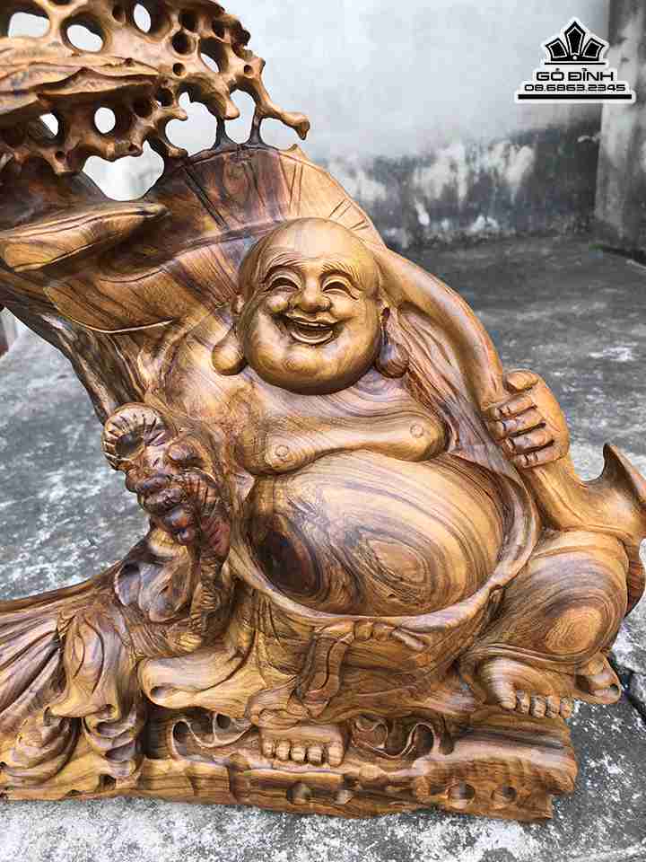 Tuong-Phat-Di-Lac-Vac-Gay-Nhu-Y-Go-Bach-Xanh