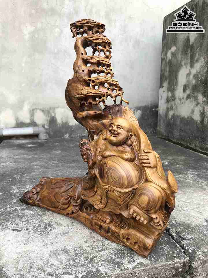 Tuong-Phat-Di-Lac-Vac-Gay-Nhu-Y-Go-Phong-Thuy