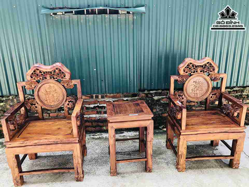 Bo-Ban-Ghe-Trung-Duong-Go-Cam