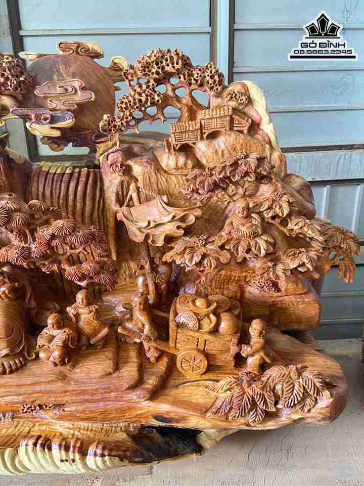 Tuong-Phat-Di-Lac-Cuu-Phuc-Go-Huong-Viet