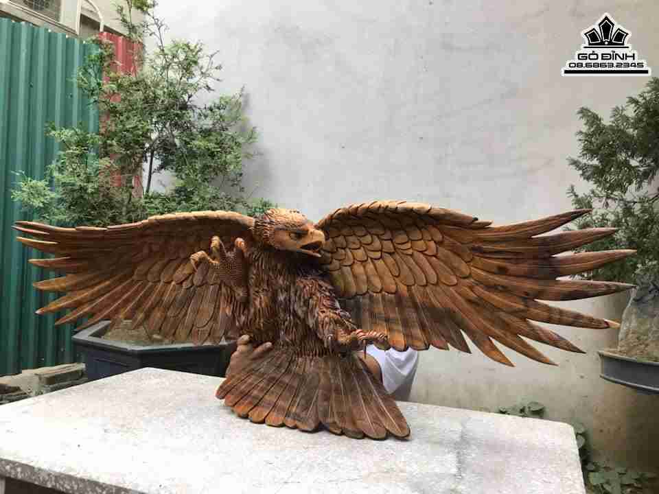 Tuong-Dai-Bang-Tung-Canh-Go-Phong-Thuy