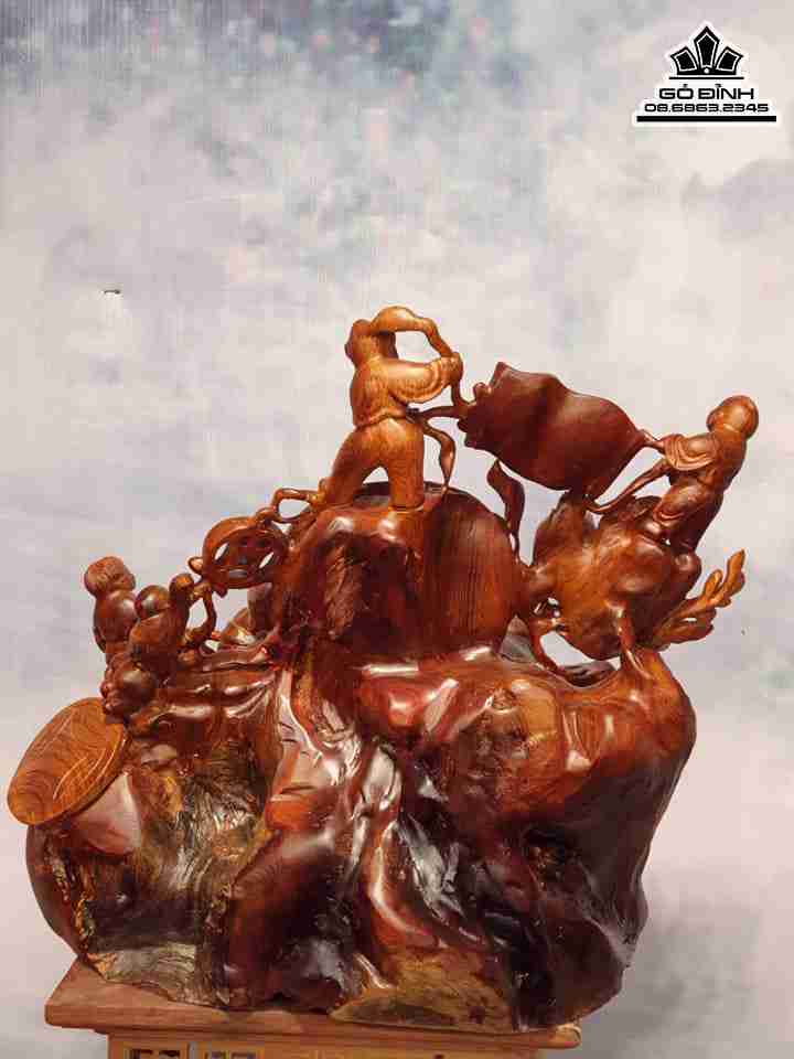 Tuong-Phat-Di-Lac-Tai-Loc-Go-Dep