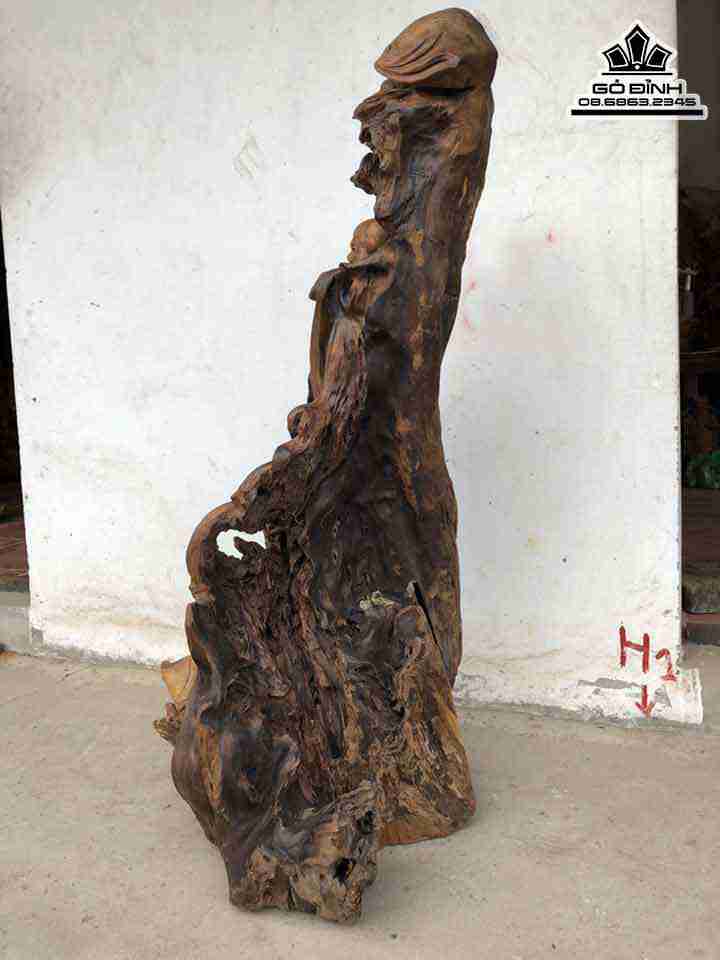 Tuong-Phat-Di-Lac-Go-Phong-Thuy