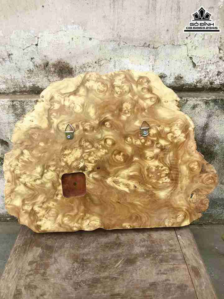 Dong-Ho-Ho-San-Moi-Go-Nu-Nghien-1