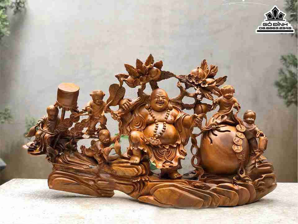 Tuong-Phat-Di-Lac-Keo-Bao-Tien-Go-Bach-Xanh