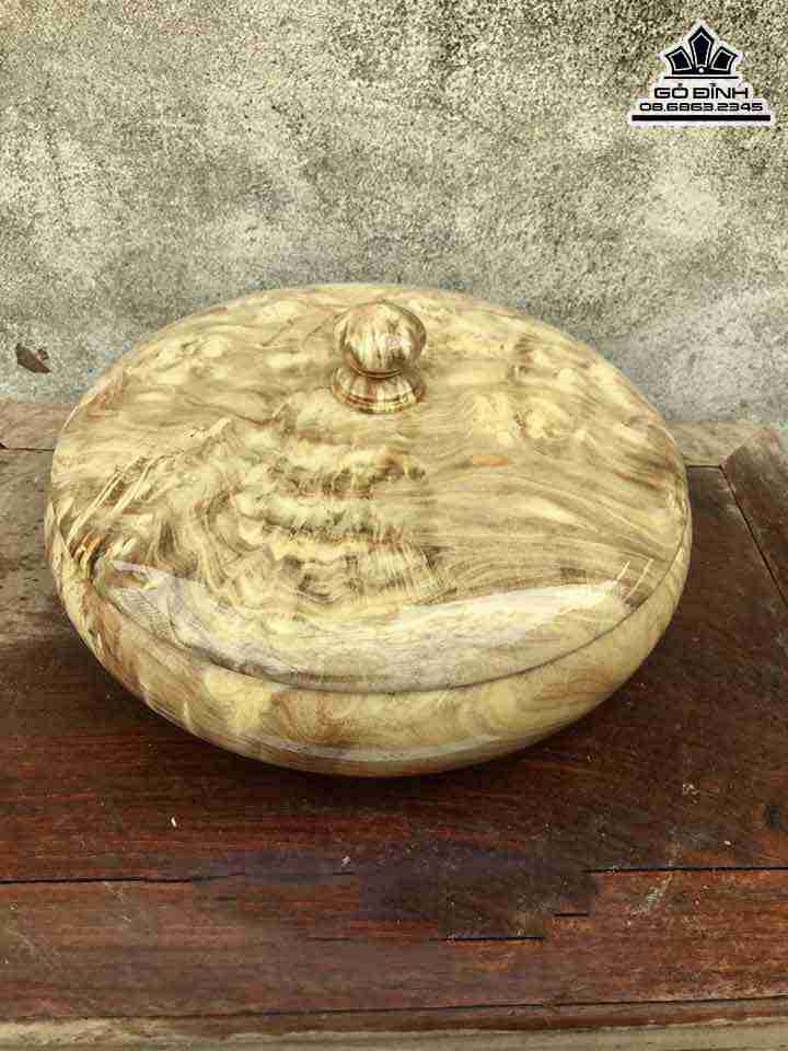 Hop-Banh-Keo-Go-Nu-Nghien