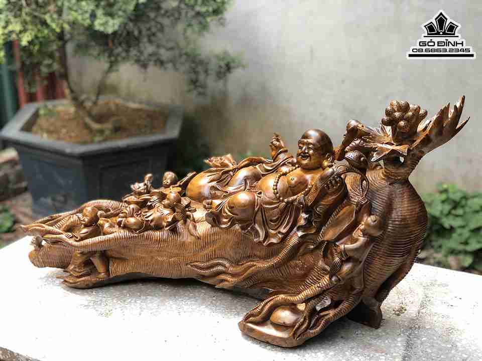 Tượng Phật Di Lặc Ngồi Nhân Sâm Gỗ Xá Xị (Gù Hương) 