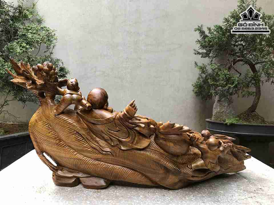 Tượng Phật Di Lặc Ngồi Nhân Sâm Gỗ Xá Xị (Gù Hương) 