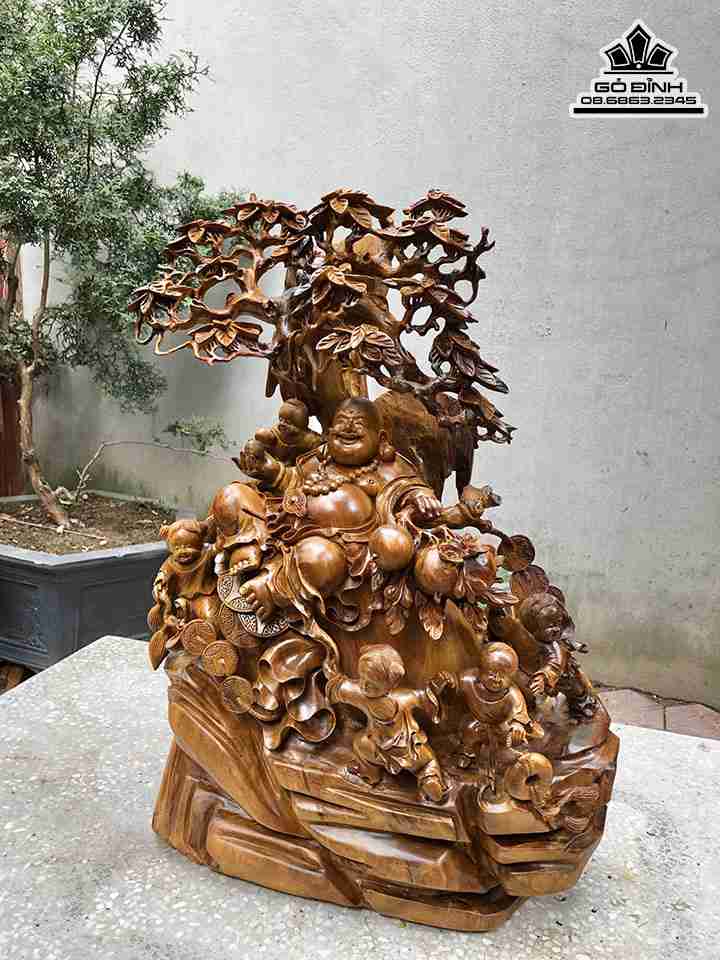 Tượng Phật Di Lặc Gỗ Bách Xanh 1