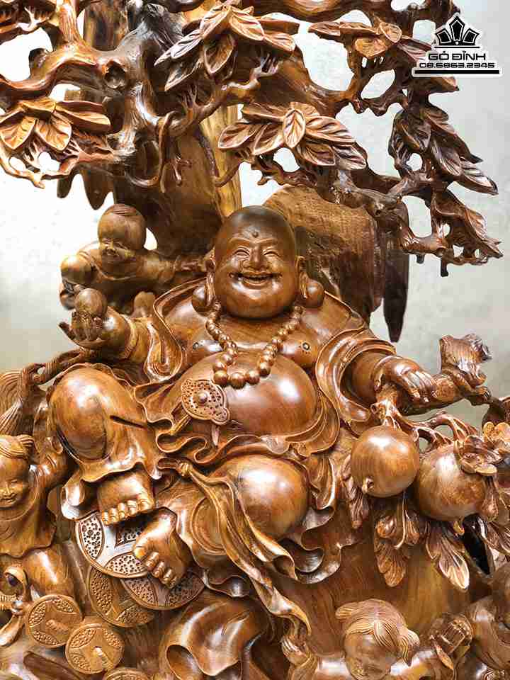 Tượng Phật Di Lặc Gỗ Bách Xanh 4