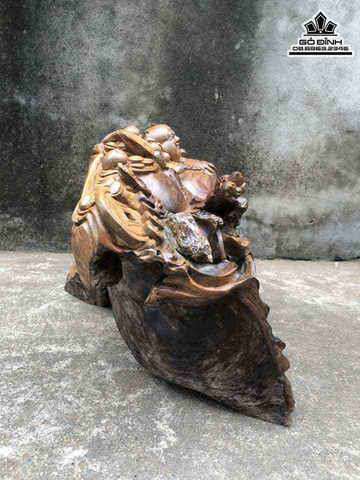 Tuong-Phat-Di-Lac-Ngu-Phuc-Go-Dep