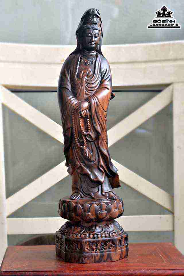 Tuong-Phat-Ba-Quan-Am-Go-Dep