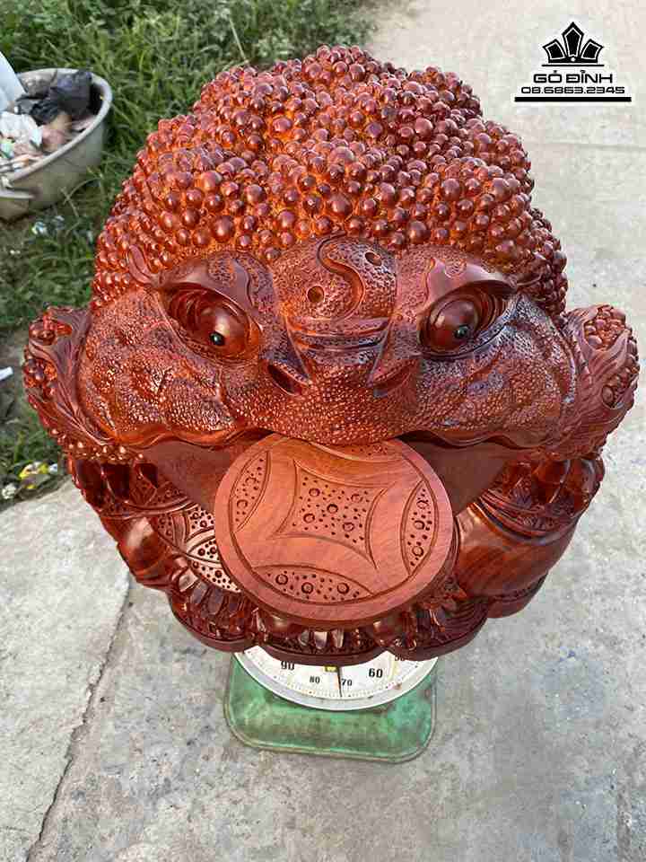 Tượng Cóc Thiềm Thừ Gỗ Hương Đỏ 2