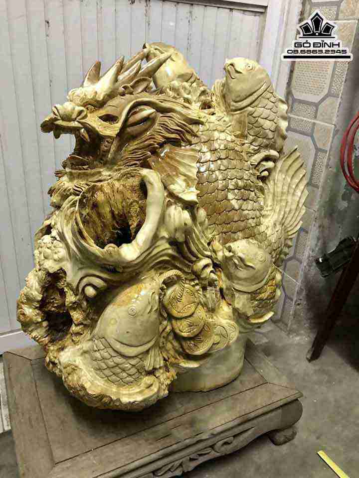 Tuong-Ca-Chep-Hoa-Rong-Go-Dep