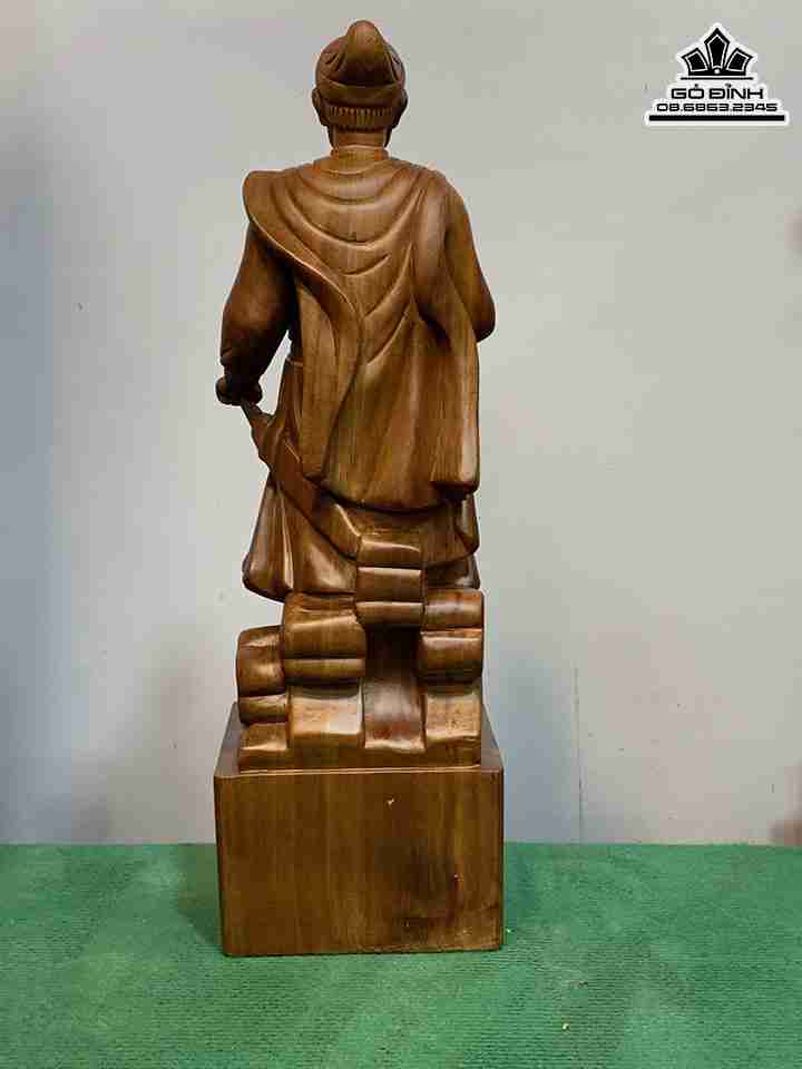 Tượng Trần Quốc Tuấn (Trần Hưng Đạo) Gỗ Ngọc Am 