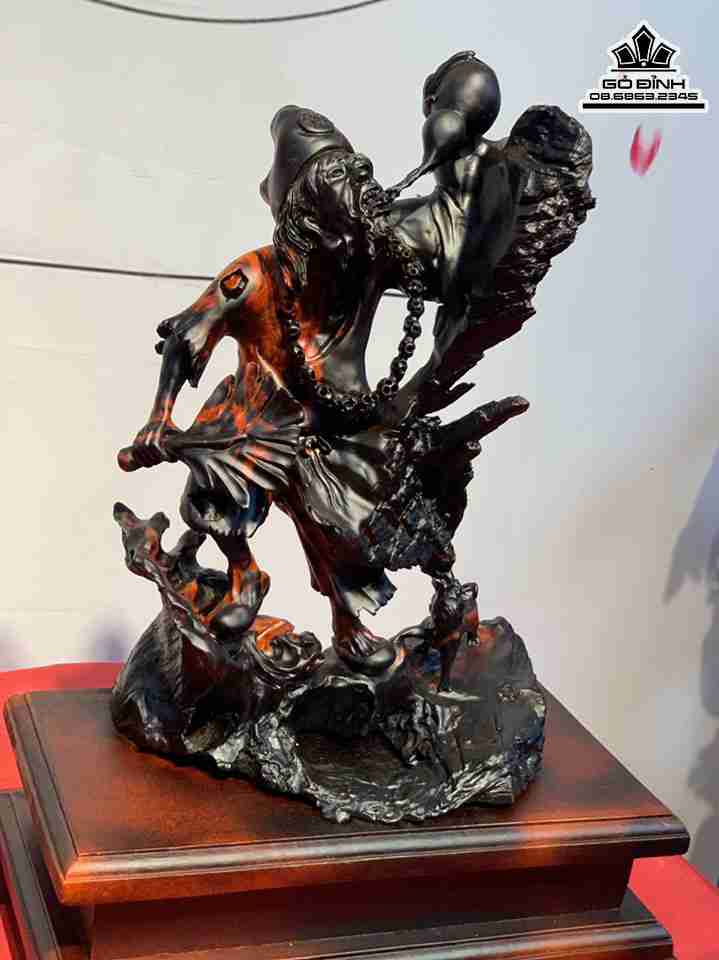 Tượng Tế Công Gỗ Trắc 3