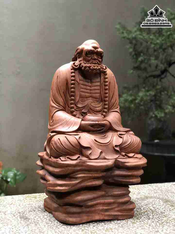 Tượng Đạt Ma Sư Tổ Ngồi Thiền Gỗ Hương 1