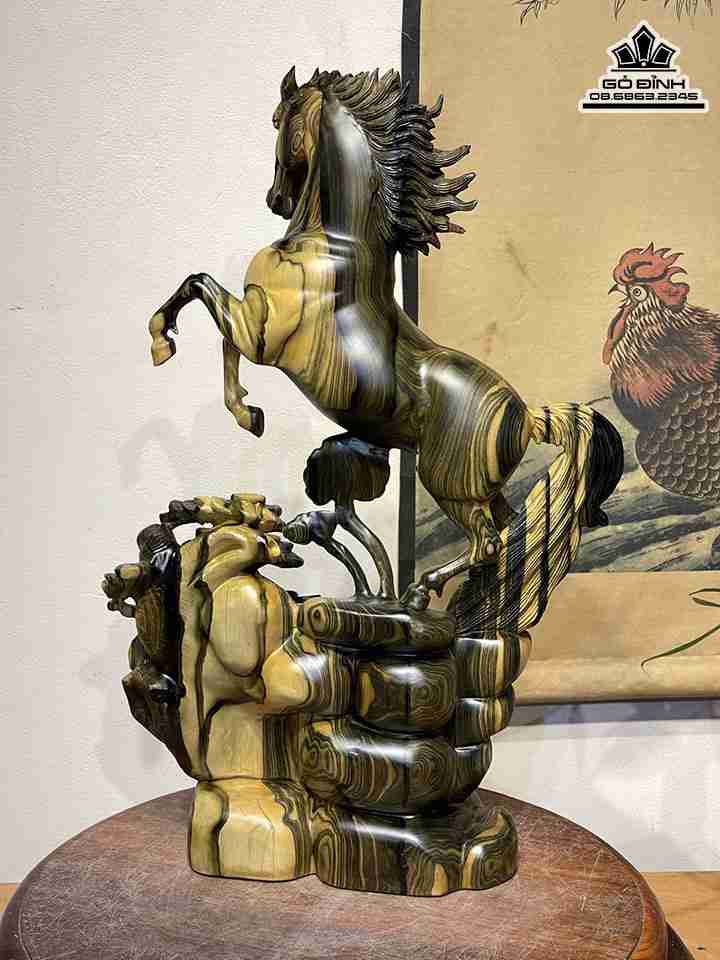 Tượng Ngựa Phong Thủy (Nhất Mã) Gỗ Mun Hoa 5