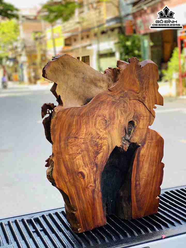 Tượng Khổng Minh Gỗ Hương Việt 2