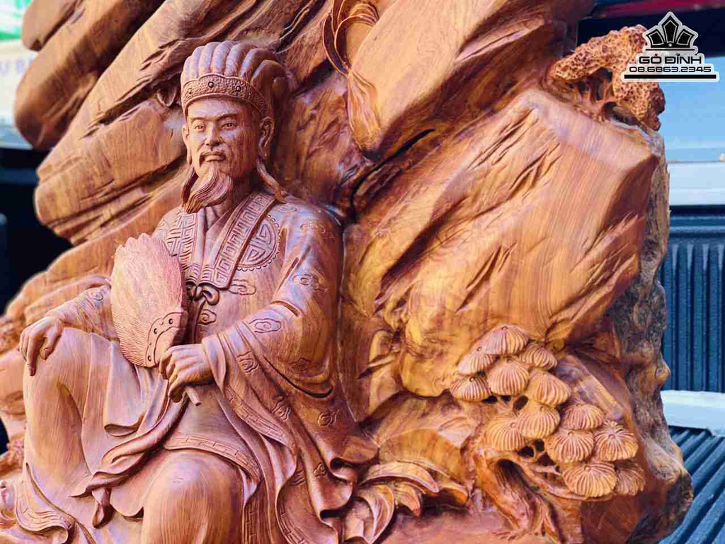 Tượng Khổng Minh Gỗ Hương Việt 4