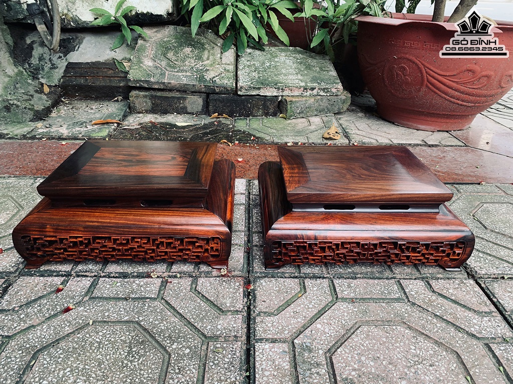 Kỷ Gỗ Trắc Cao 17 Vuông 20 (cm) 0