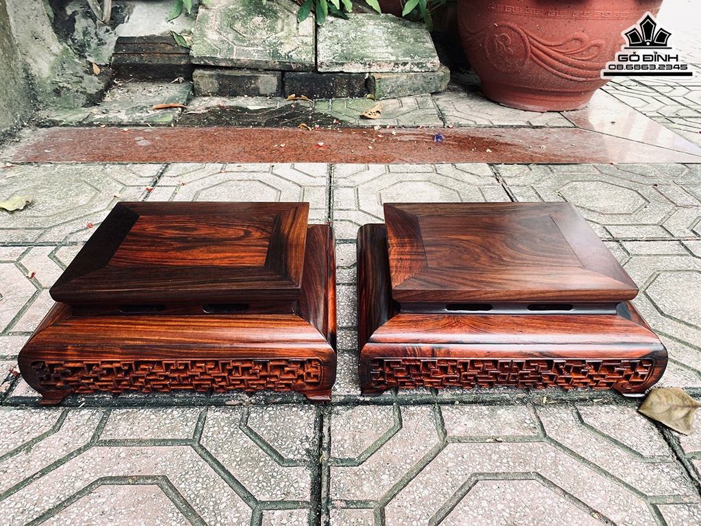 Kỷ Gỗ Trắc Cao 17 Vuông 20 (cm)2