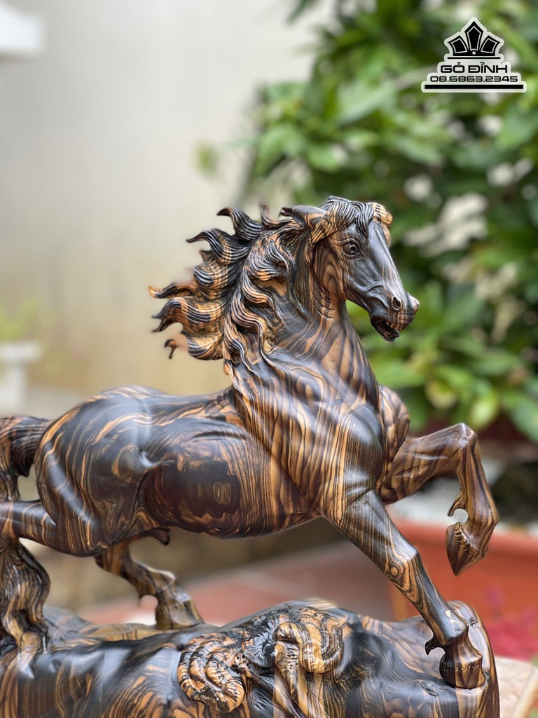 Tượng Ngựa Phong Thủy (Nhất Mã) Gỗ Mun Hoa Cao 37 Ngang 40 Sâu 12 (cm) 1