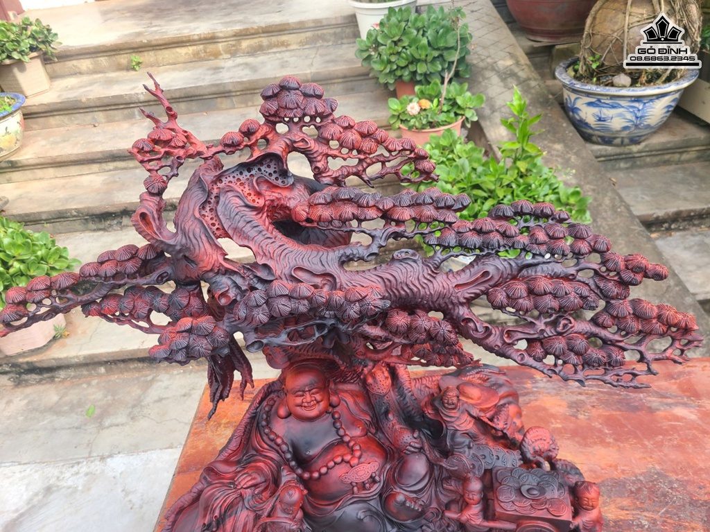 Tượng Phật Di Lặc Ngồi Gốc Tùng Gỗ Trắc Cao 70 Ngang 80 Sâu 40 (cm) 1