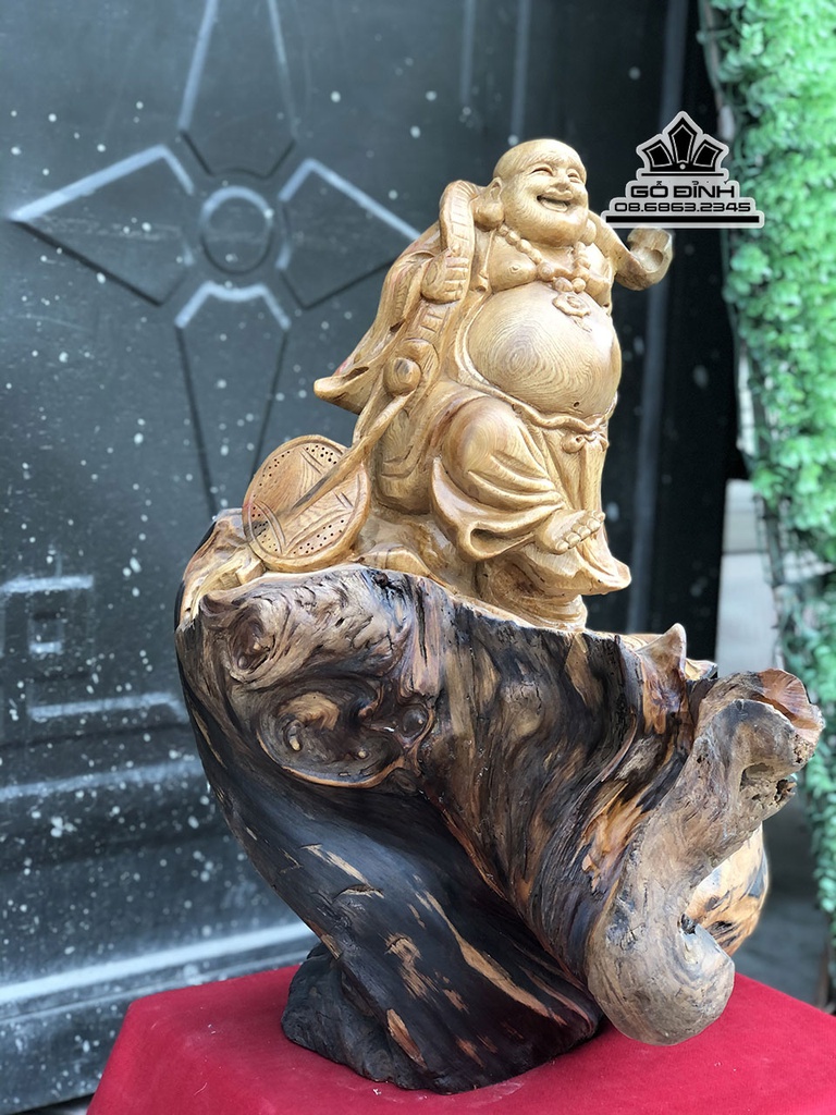 Tượng Phật Di Lặc Vác Gậy Như Ý Gỗ  Pơ Mu Cao 57 Ngang 45 Sâu 37 (cm) 2