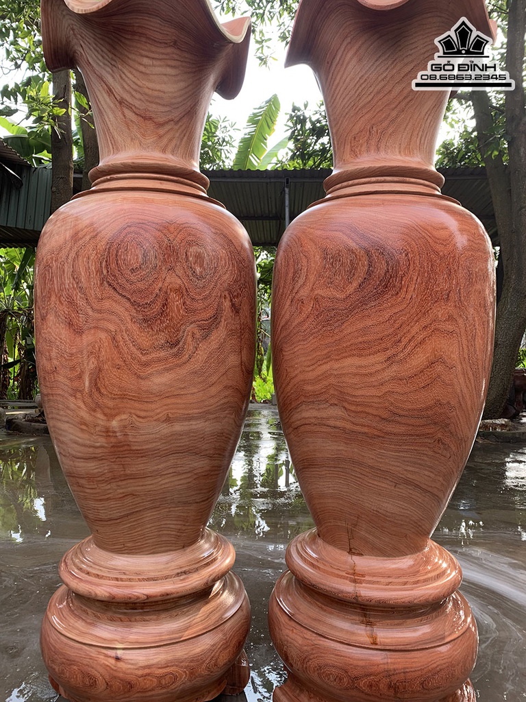Cặp Lục Bình Gỗ Hương Đỏ Cao 170 Đường Kính 54 (cm) 0