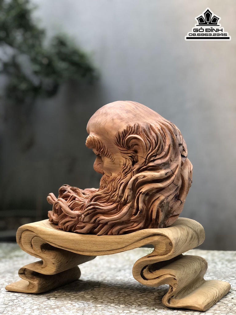 Diện Đạt Ma Sư Tổ Gỗ Tùng Đỏ Cao 30 Ngang 25 Sâu 15 (cm) 1