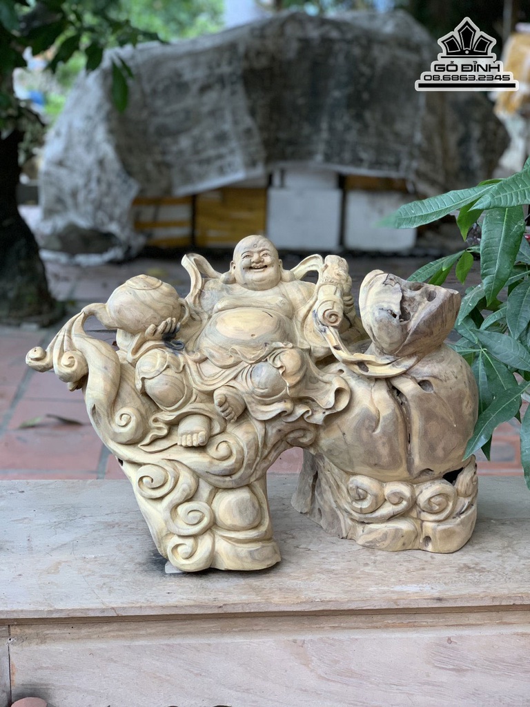 Tượng Di Lặc Gỗ Xá Xị Cao 39 Sâu 28 Rộng 59 (cm) 0