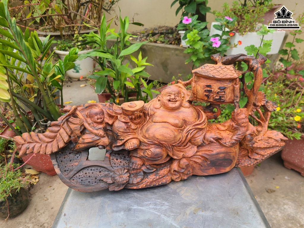 Tượng Phật Di Lặc Gỗ Trắc Cao 21 Ngang 50 Sâu 16 (cm)