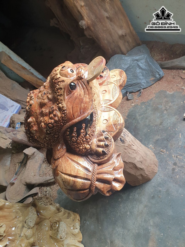 Tượng Cóc Phong Thủy Gỗ Xá Xị ( Gù Hương ) Cao 70 Ngang 60 Sâu 33 (cm) 0