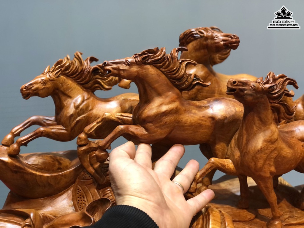 Tượng Ngựa Phong Thủy ( Bát Mã ) Gỗ Hương Cao 48 Ngang 120 Sâu 26 (cm) 3